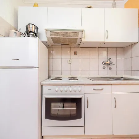 Beautiful In With Wifi Apartment