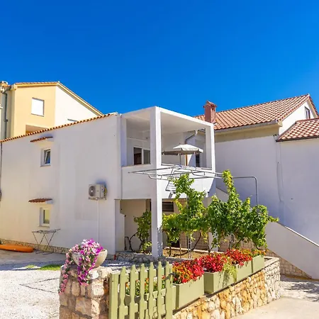 Apartment Beautiful In With Wifi *