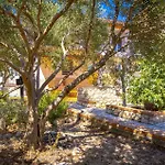 1 Bedroom Beautiful In Apartament Barbat na Rabu